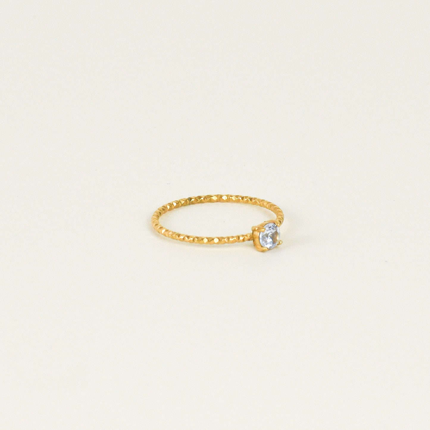 Anillo Zirconia