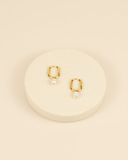 Aretes Oval + Perla